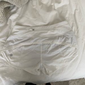 Lululemon Speed Up Short 2.5” Size 2